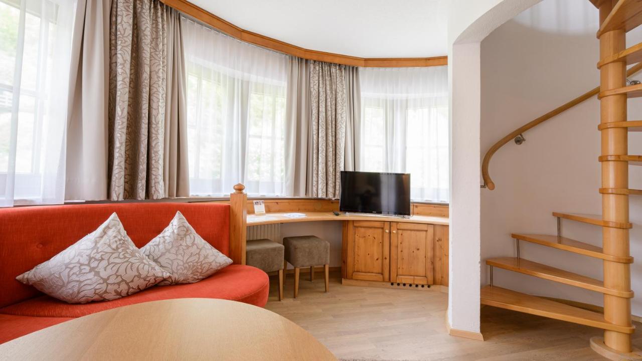 Hotel Garni Castel B&B Ischgl Extérieur photo
