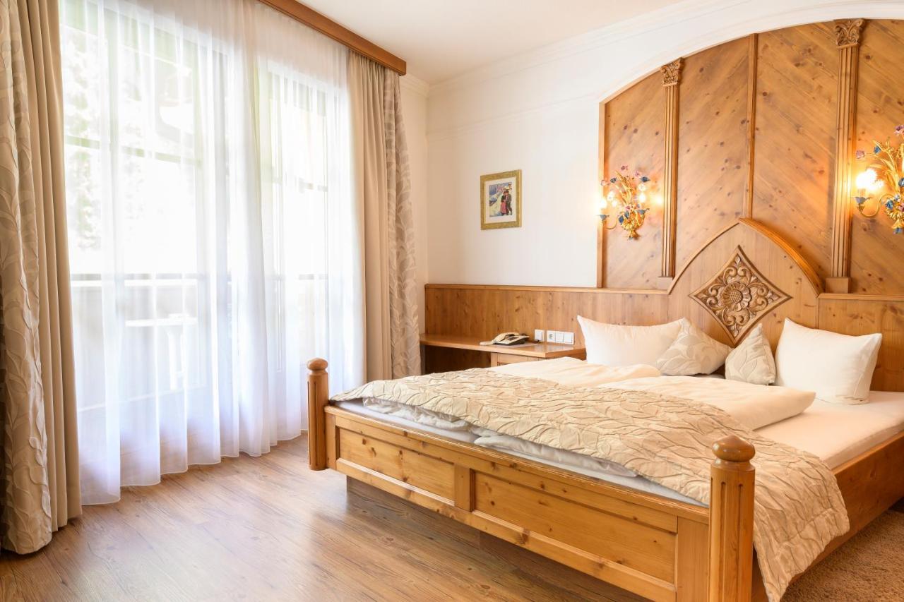 Hotel Garni Castel B&B Ischgl Extérieur photo